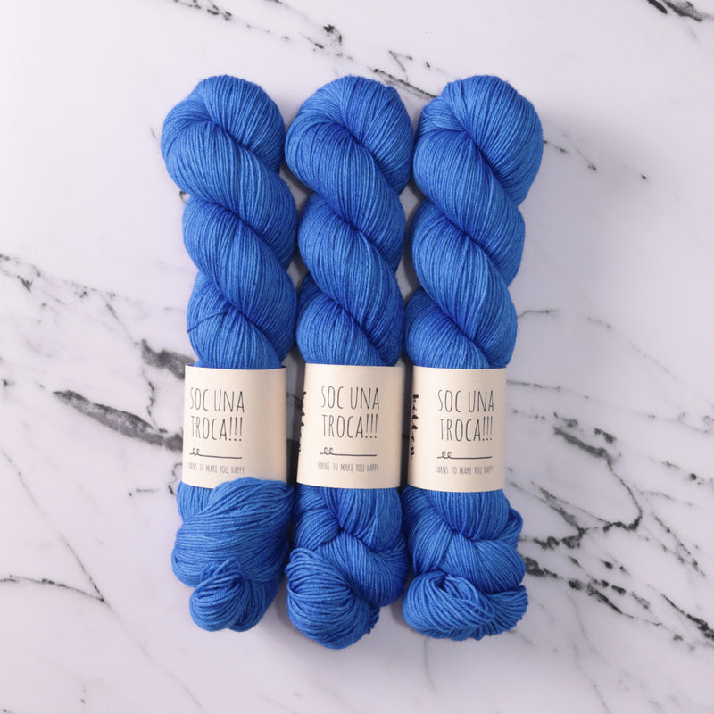Shocking blue